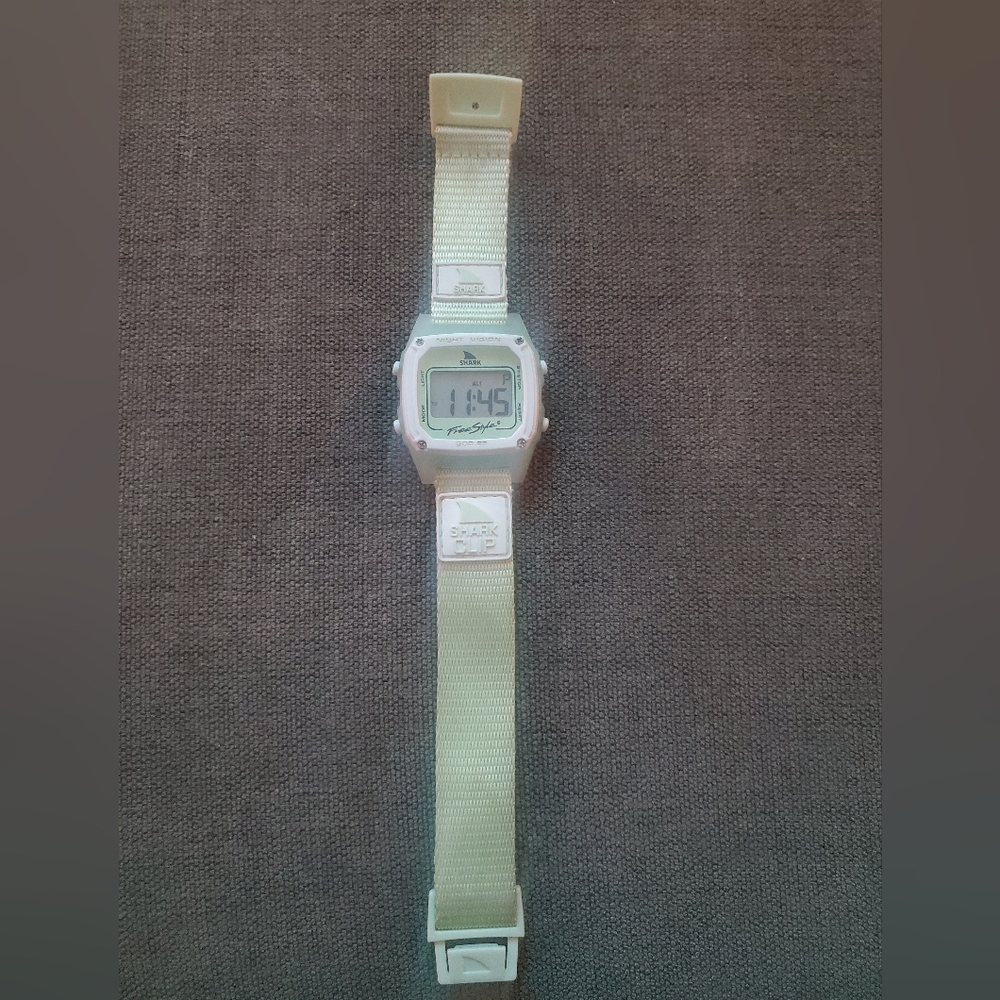 Freestyle Shark Clip Watch